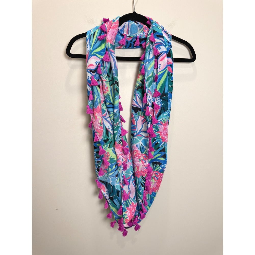 Lilly Pulitzer Tassel Infinity Scarf Onyx You Me And Giraffe Print Pink One Size